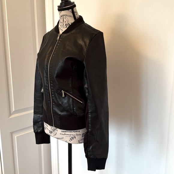 Dynamite vegan coat - Picture 2 of 9